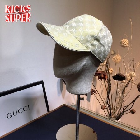 Gucci Cowhide leather adjustment strap hats